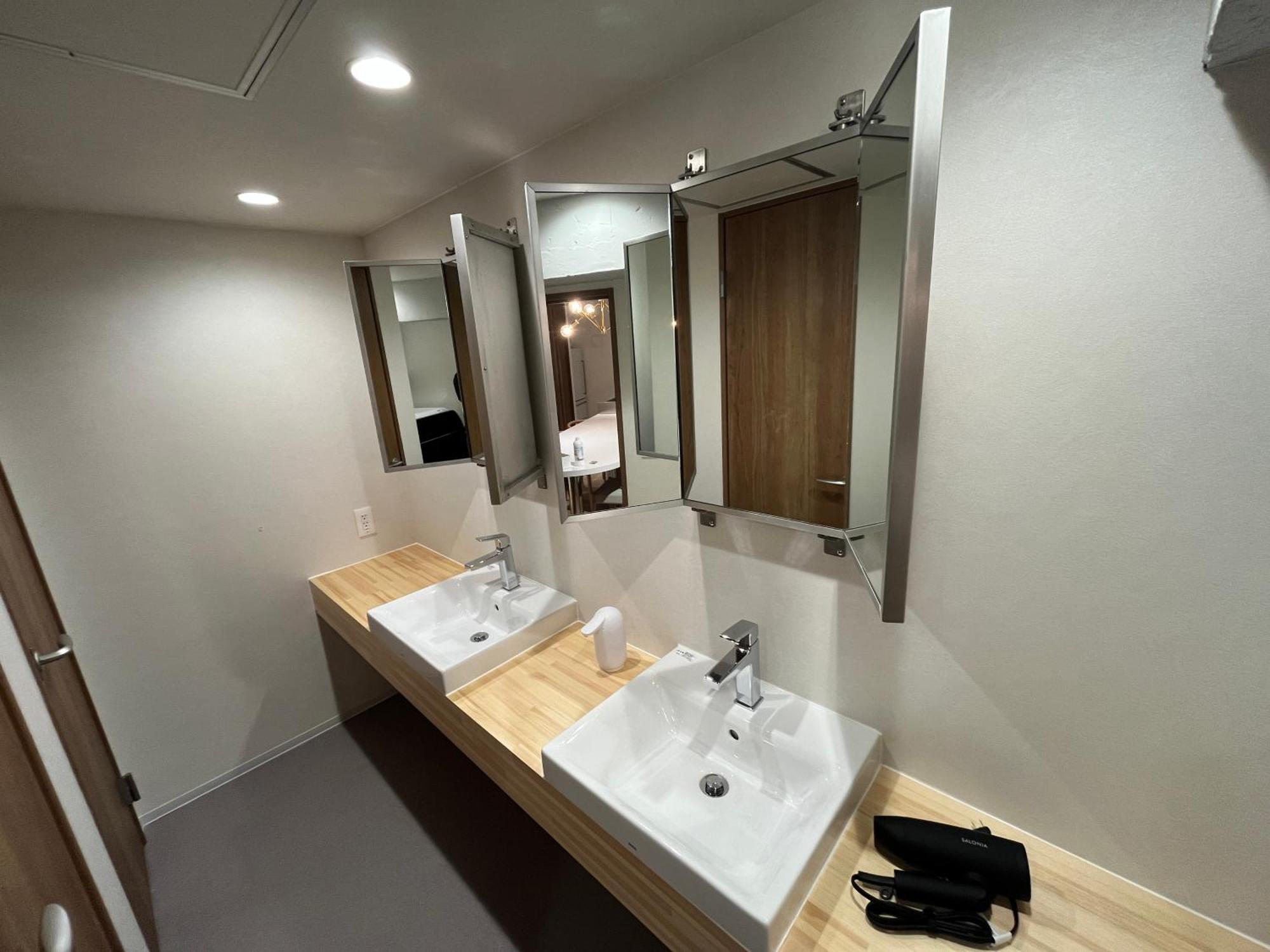 Manga Art Hotel, Bakurocho Hotel Tokio